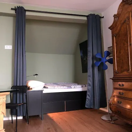 Apartment Gaestewohnung Im Logenhaus Mainz