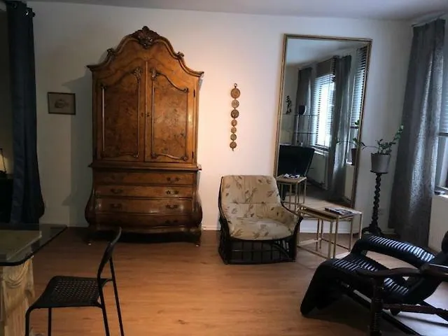 公寓 Gaestewohnung Im Logenhaus 美因茨